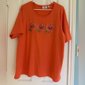Quacker Factory Hibiscus Floral Shirt Size XL Orange and Pink